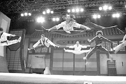 점프의 공연 모습