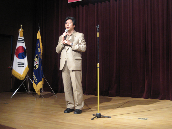 계명청소년 영상제에서 서정남 교수의 모습 이유리 준기자