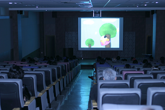 미디어아트 애니메이션과 졸업작품전시 초연발표 모습. 송아름 기자