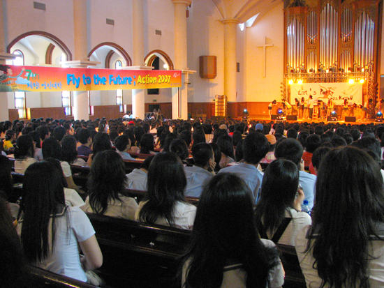 전공 탐방 프로그램이 끝난 후 아담스 채플에서 '열린축제'가 진행되었다. 이은비 기자