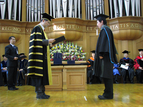 2007학년도 전기 대학원 학위수여식 모습. 김수진 기자