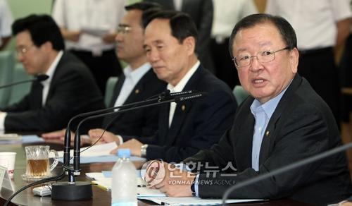 강만수 기획재정부 장관(자료 사진)