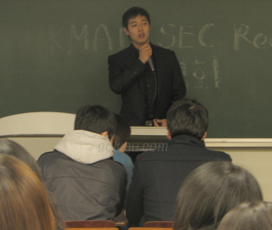 장진규(경영학·2)씨