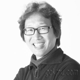 지난 9일부터 14일까지 개인전을 개최한 김윤희 교수 김윤희 교수