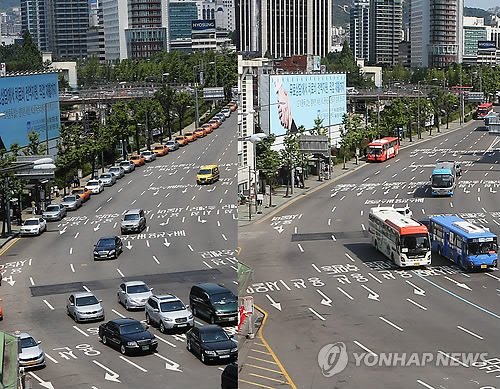 전국 택시 운행 중단..시민들 곳곳서 불편 호소