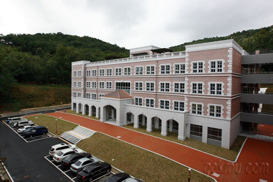 지난 11일 신축공사가 완료된 건축학대학 홍보팀 제공