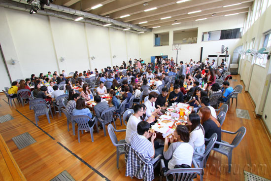 제16회 한중지교韓中之橋 진행 중인 모습 황일권(중국어문학·교수) 교수 제공