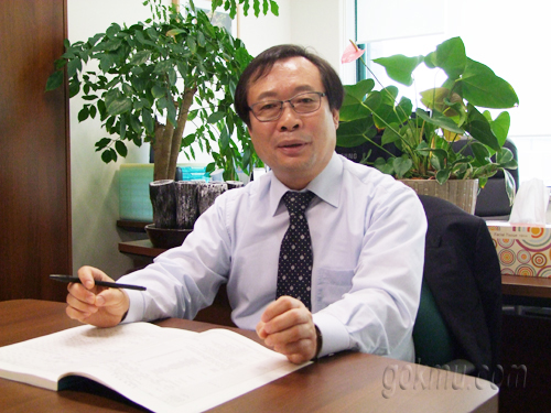 방대욱(컴퓨터공학·교수) 단장 김용욱 기자