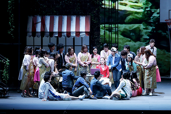 지난해 열린 ‘오페라 유니버시아드-사랑의 묘약’ 중 우리학교 주역 공연 장면 <대구오페라하우스>