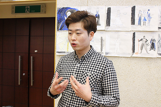 '오페라 유니버시아드-마술피리'에 참여하는 우리학교 천용환 씨. <임유미 기자>